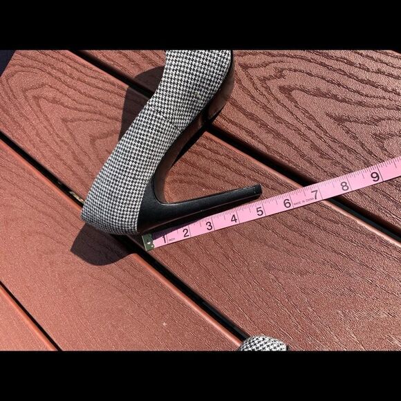 CHARLES Houndstooth Flannel Print Platform by Charles David - Picture 8 of 8